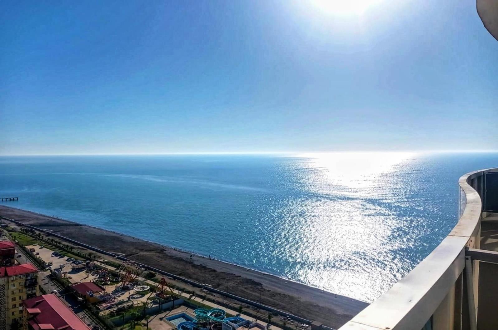 באטומי Пентхаус Apart Del Mar С Панорамным Видом מראה חיצוני תמונה